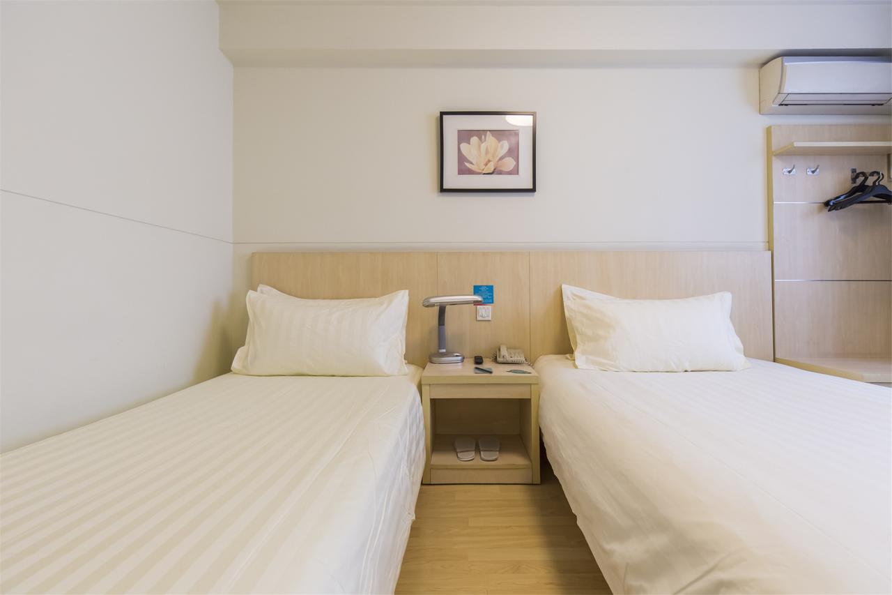 Jingjiang Inn Shanghai Hutai Road Luaran gambar