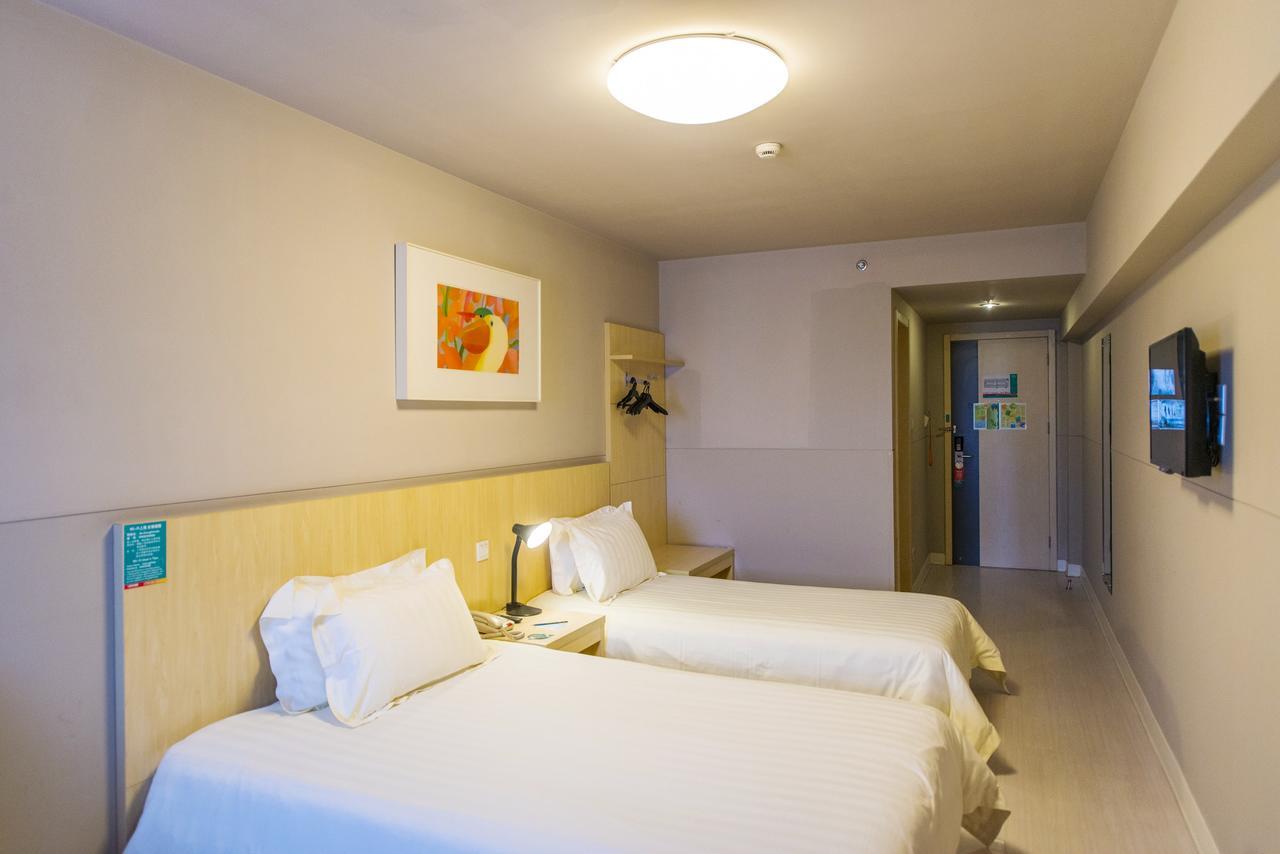 Jingjiang Inn Shanghai Hutai Road Luaran gambar