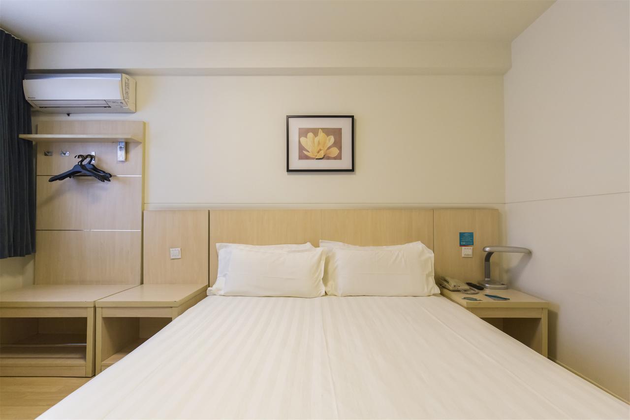 Jingjiang Inn Shanghai Hutai Road Luaran gambar